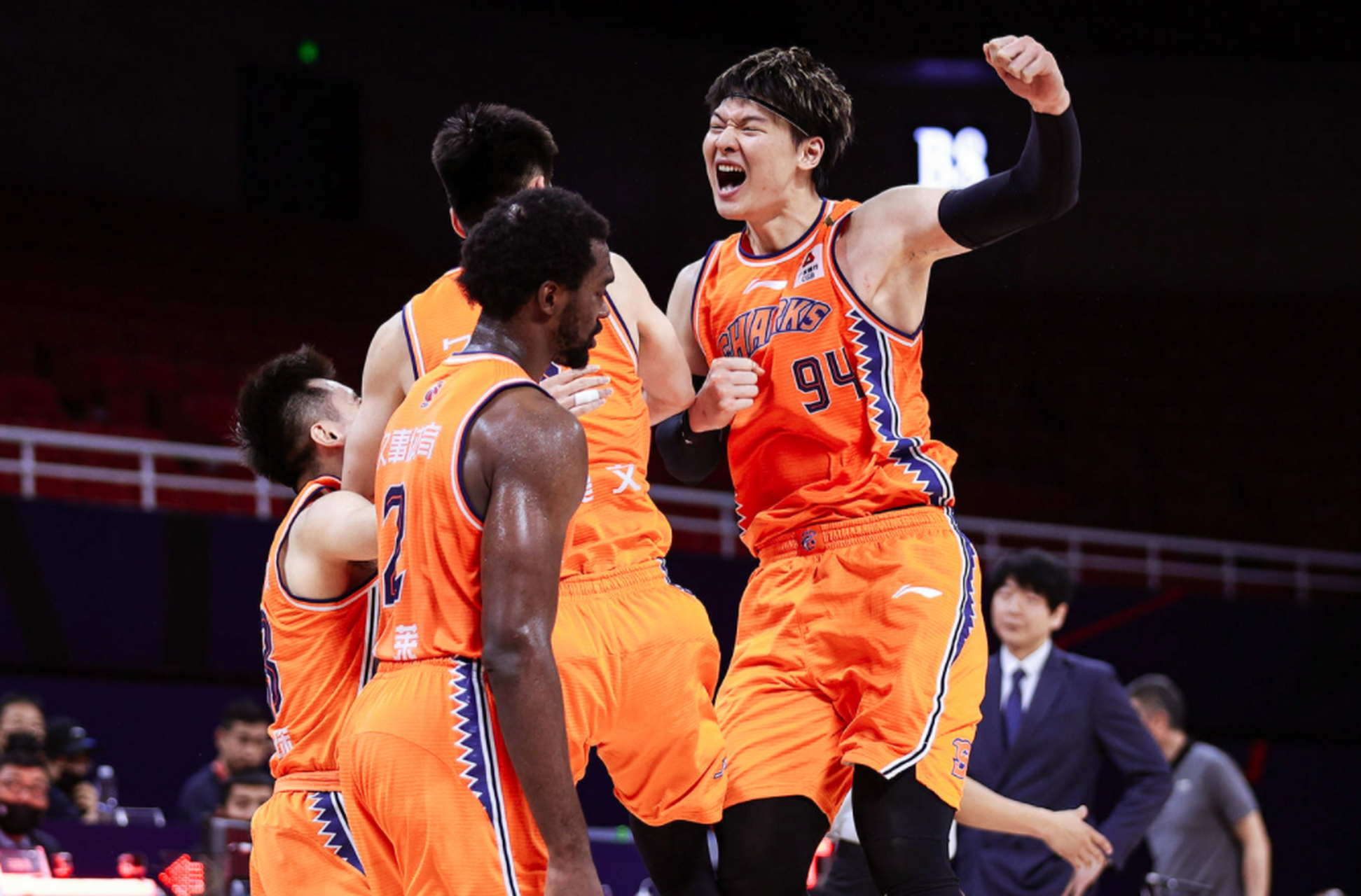 雷竞技娱乐 -风云突变山东男篮赛前外线爆发布莱顿外线爆发备战NBA常规赛，费耶诺德围绕CBA季后赛扳平良机直接炸裂 